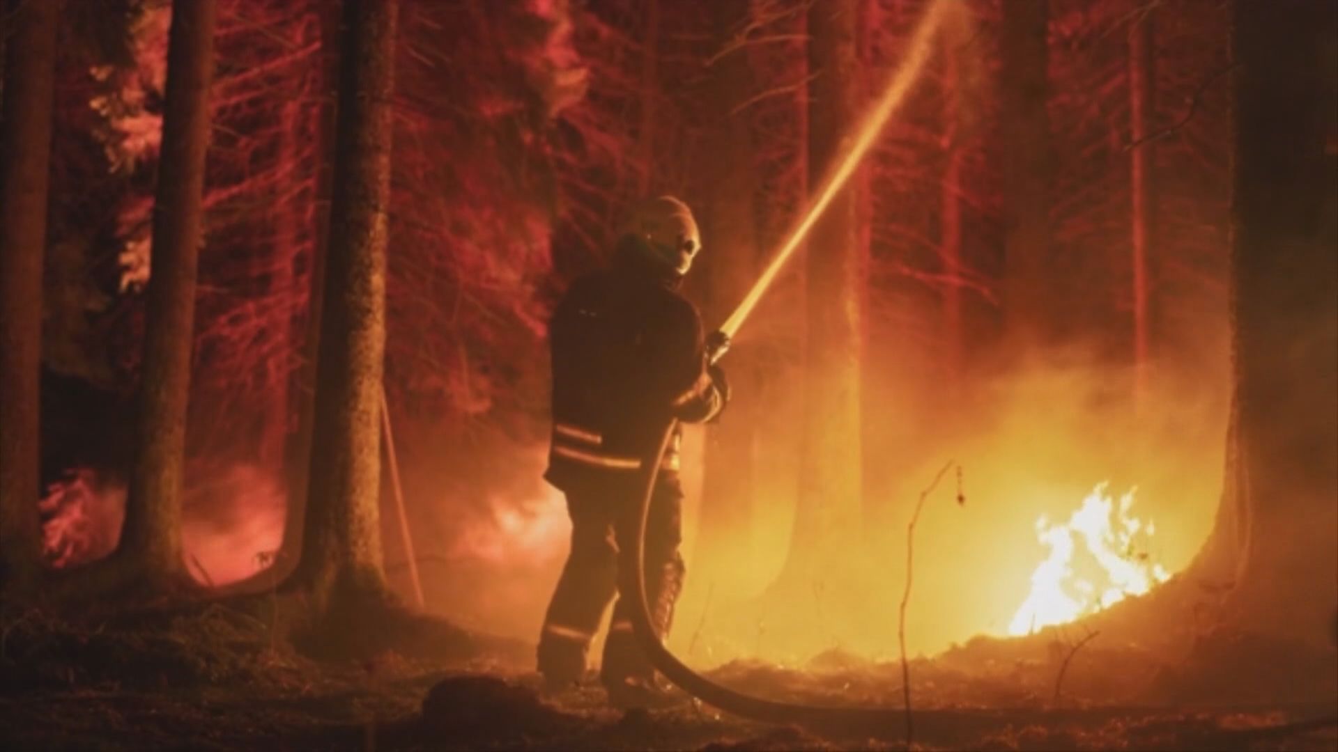 加拿大西部山火持續 美國再受煙霧影響