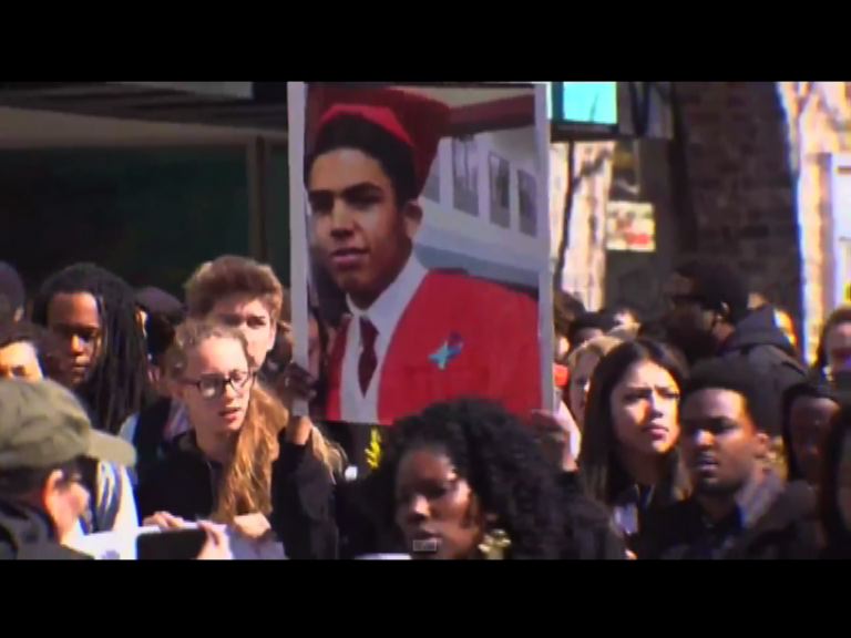 
麥迪遜續示威抗議黑人青年被殺