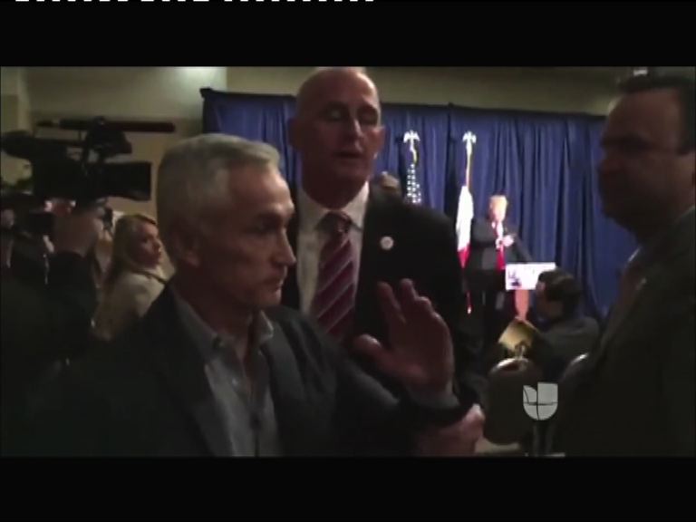 電視台主播打斷特朗普記招被逐