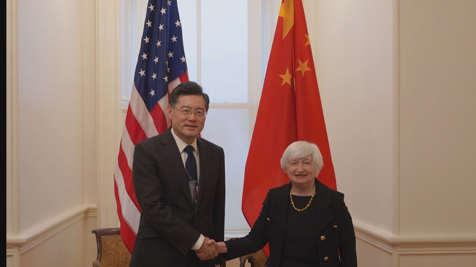 美國財長耶倫與中國駐美大使秦剛會面