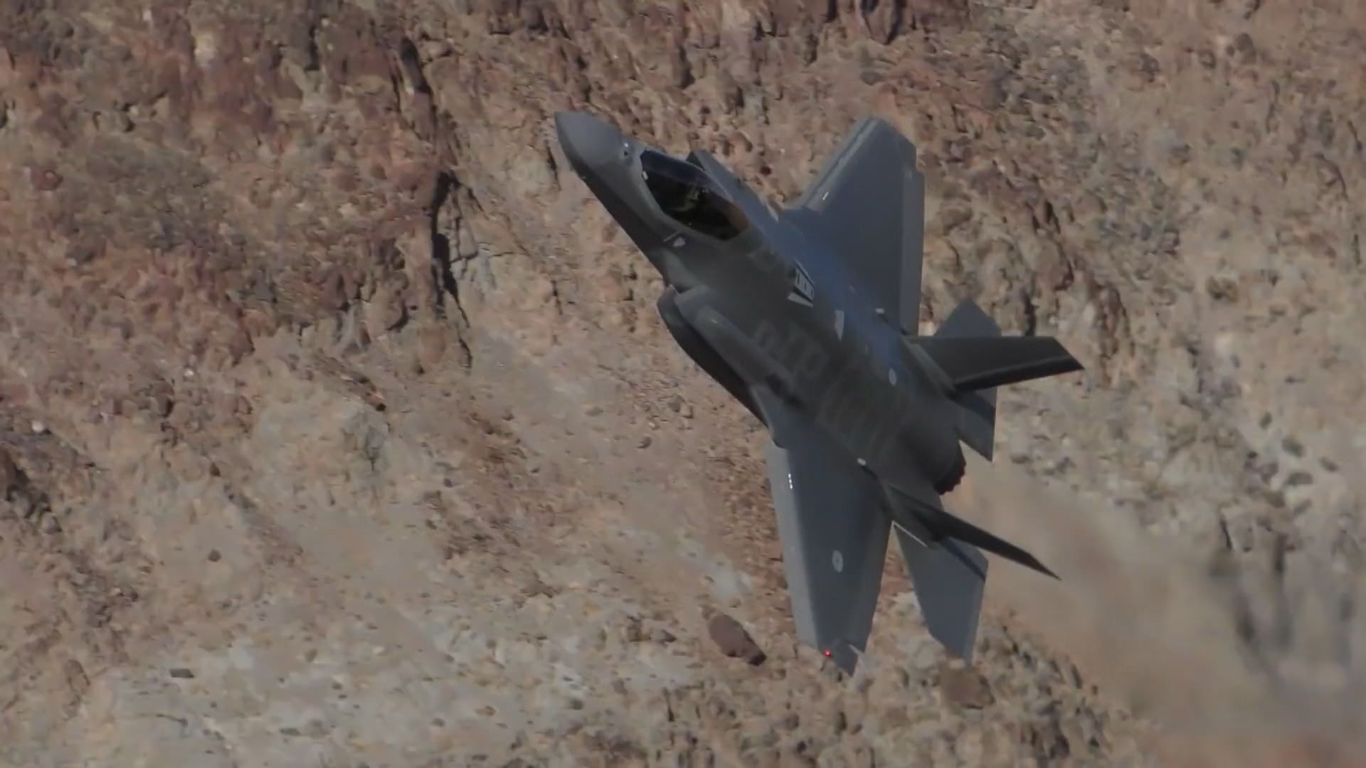 美國停止向土耳其運送F-35戰機部件設備