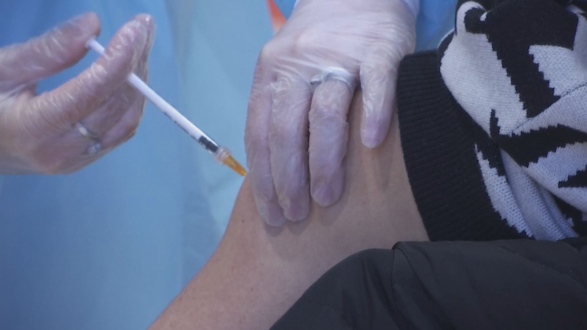 挪威三人注射阿斯利康疫苗後出現嚴重不良反應