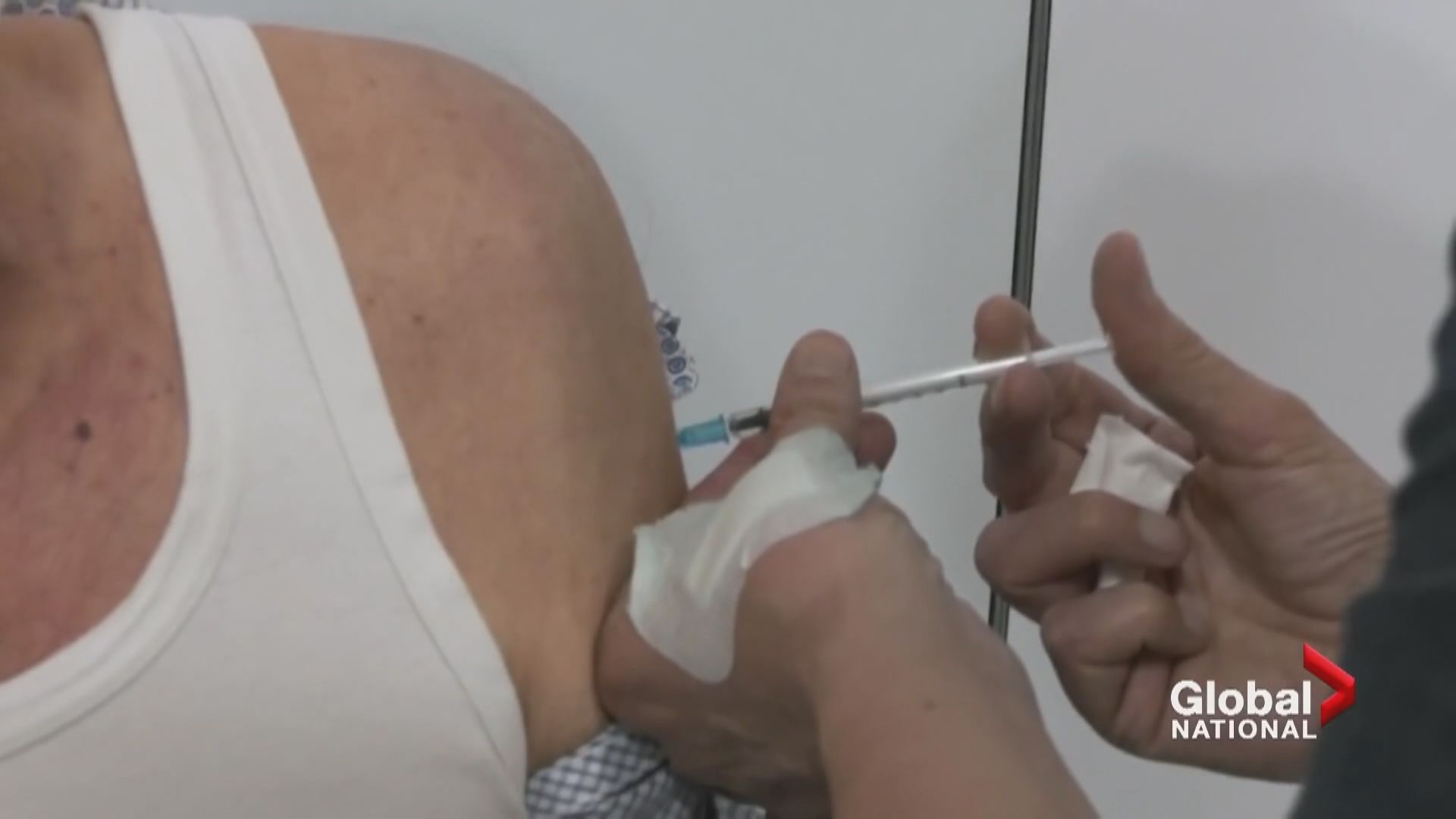 加拿大擬九月初准完成新冠疫苗接種人士入境