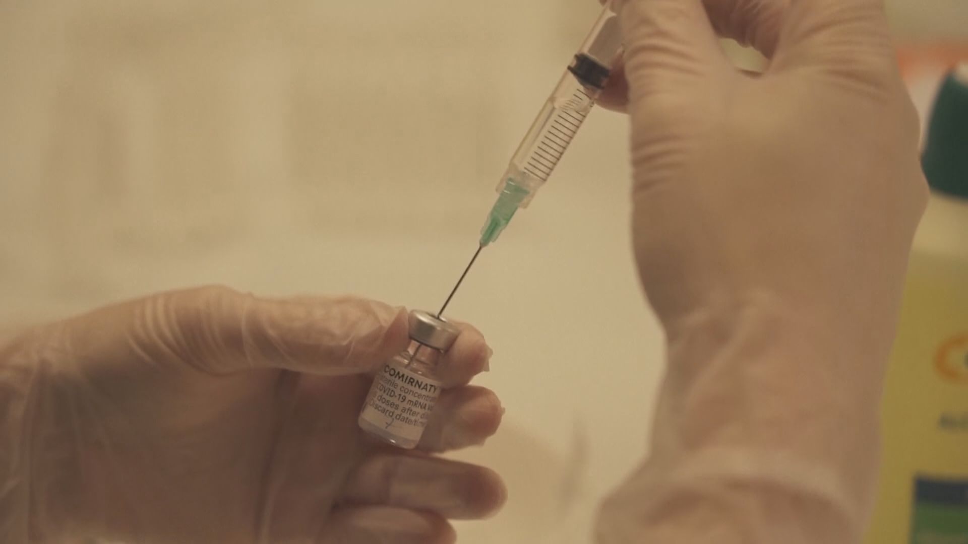 加拿大批准為12至15歲兒童接種輝瑞疫苗