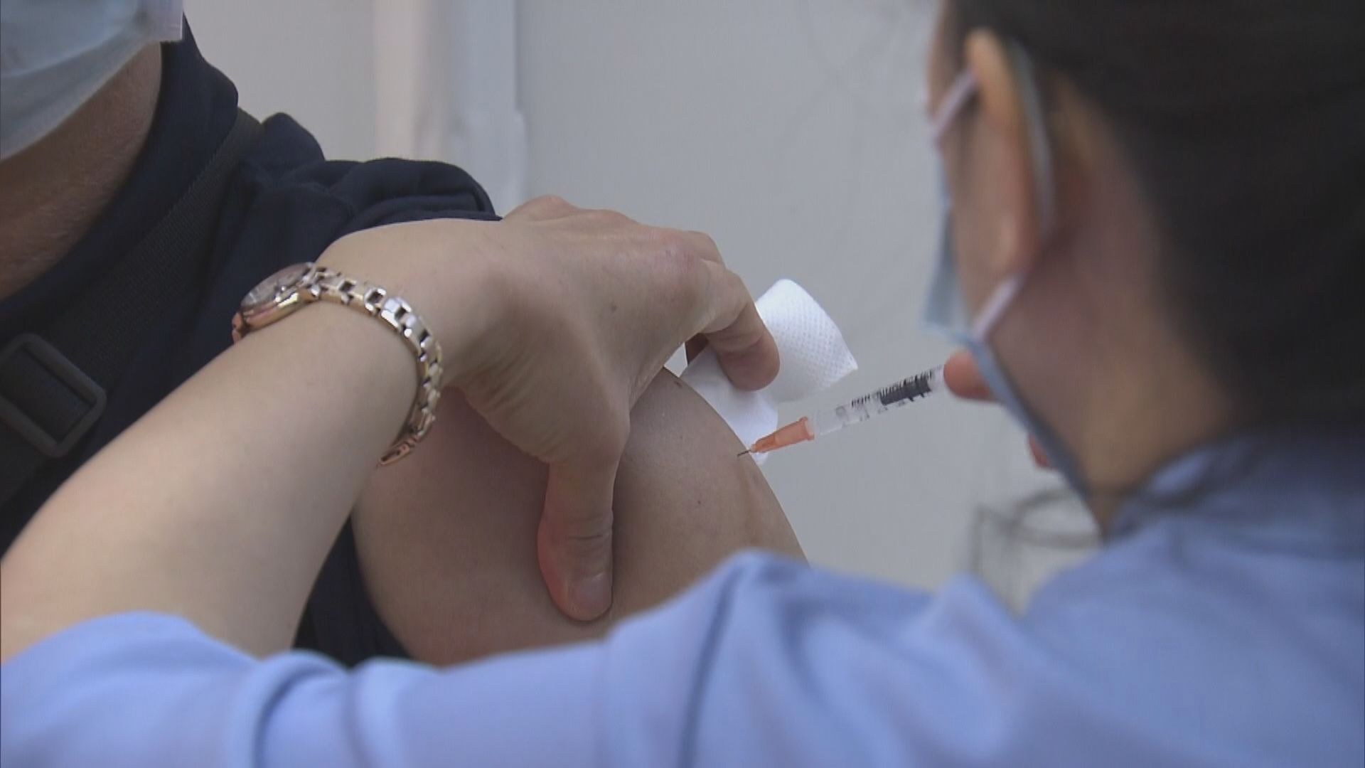 50歲或以上香港居民　下周四起可同時免費接種新冠及流感疫苗