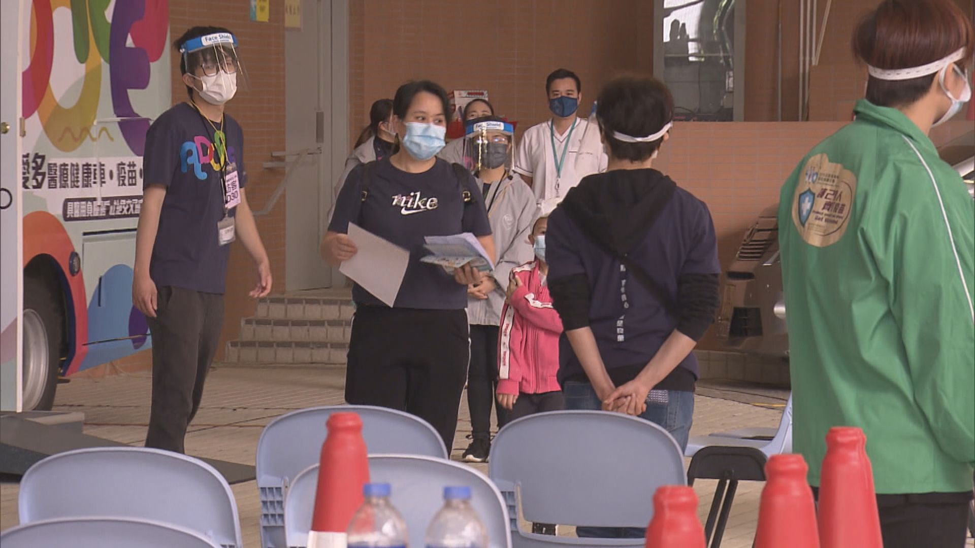 劉宇隆建議家長帶子女去母嬰健康院同時接種科興
