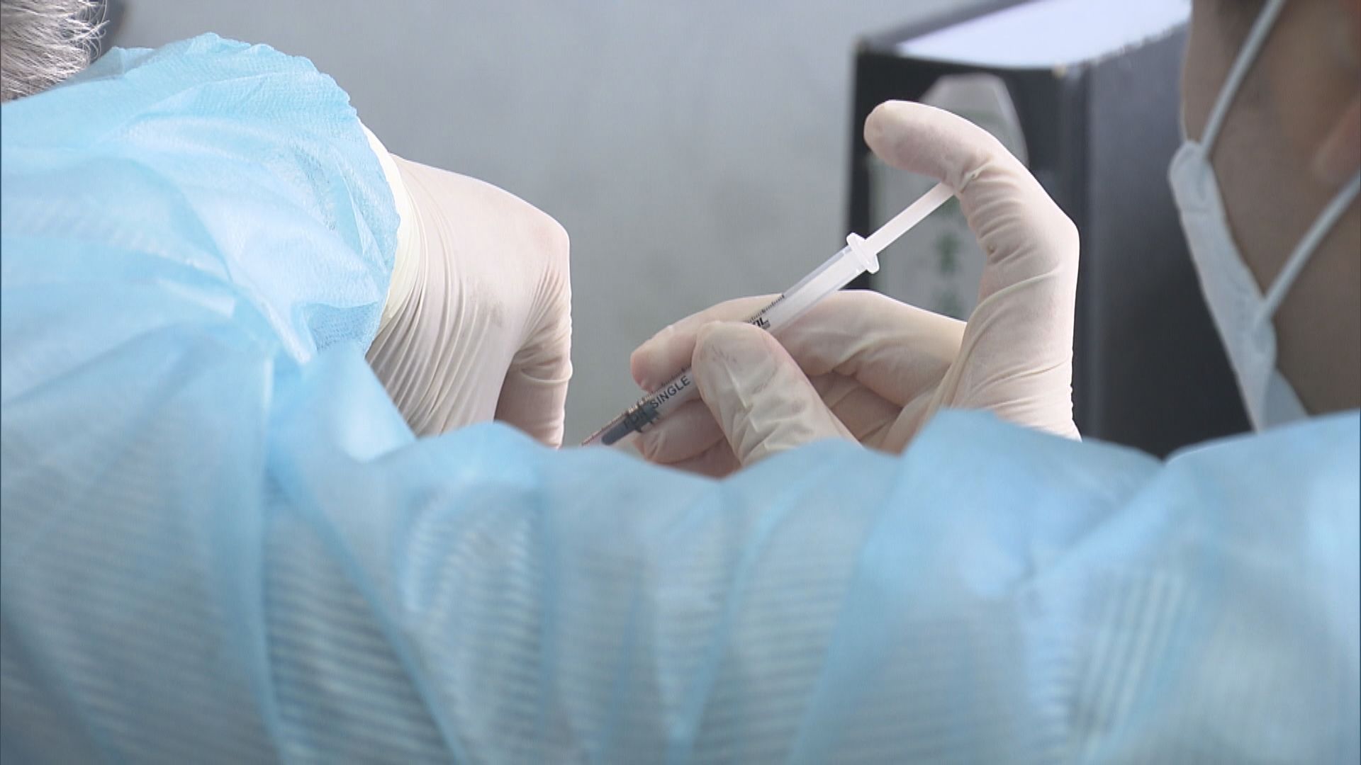 本港第二針新冠疫苗接種率達九成