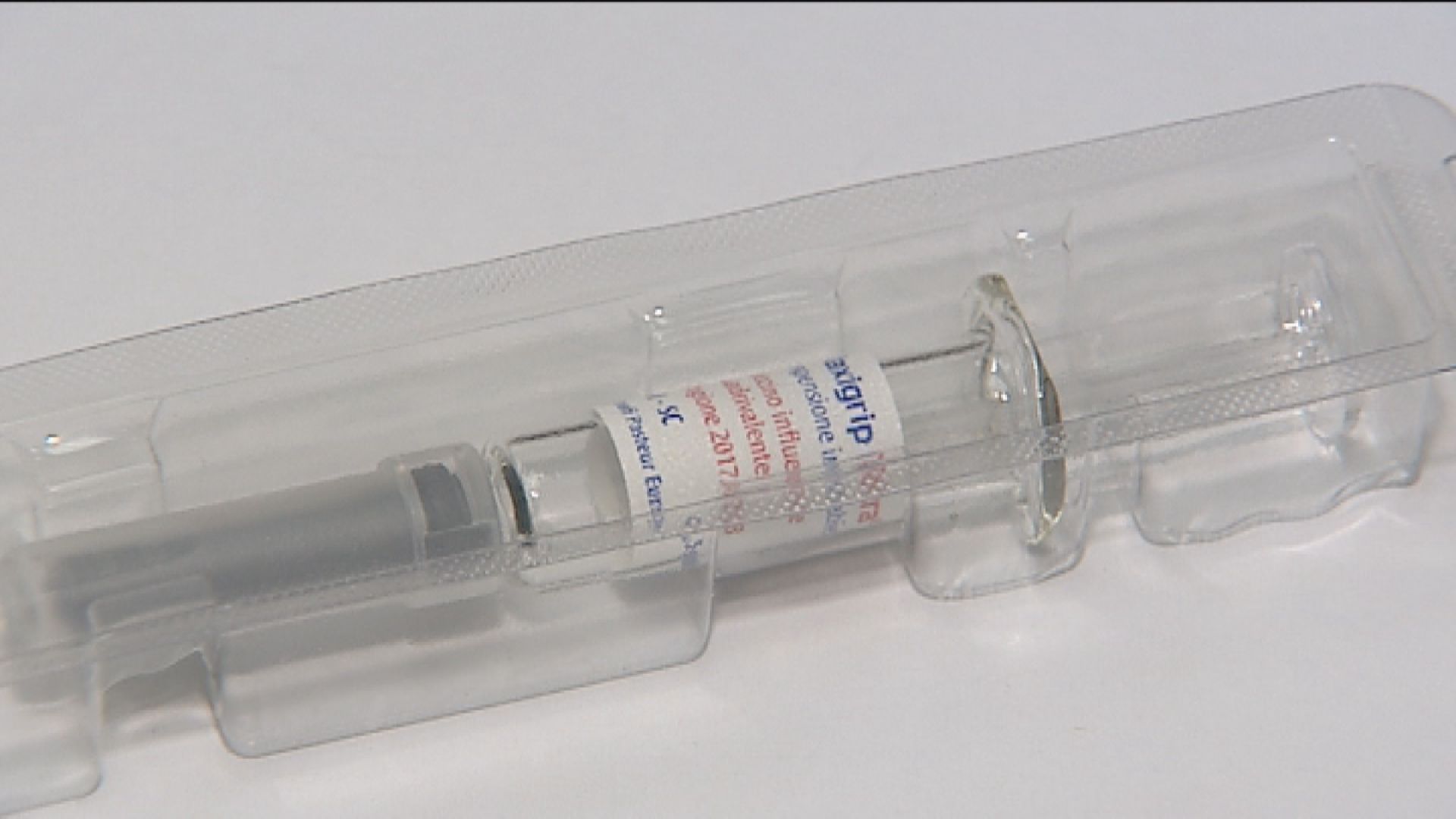 台流感疫苗含懸浮物　陳肇始：或是針劑塑膠