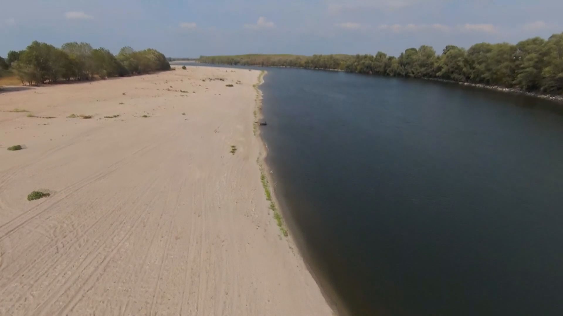 歐美多國高溫乾旱致河流湖泊水位暴跌