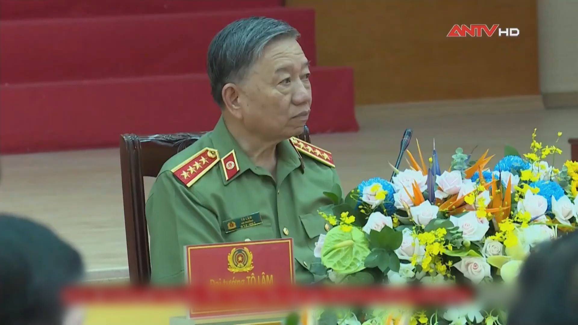 越南公安部長蘇林當選國家主席