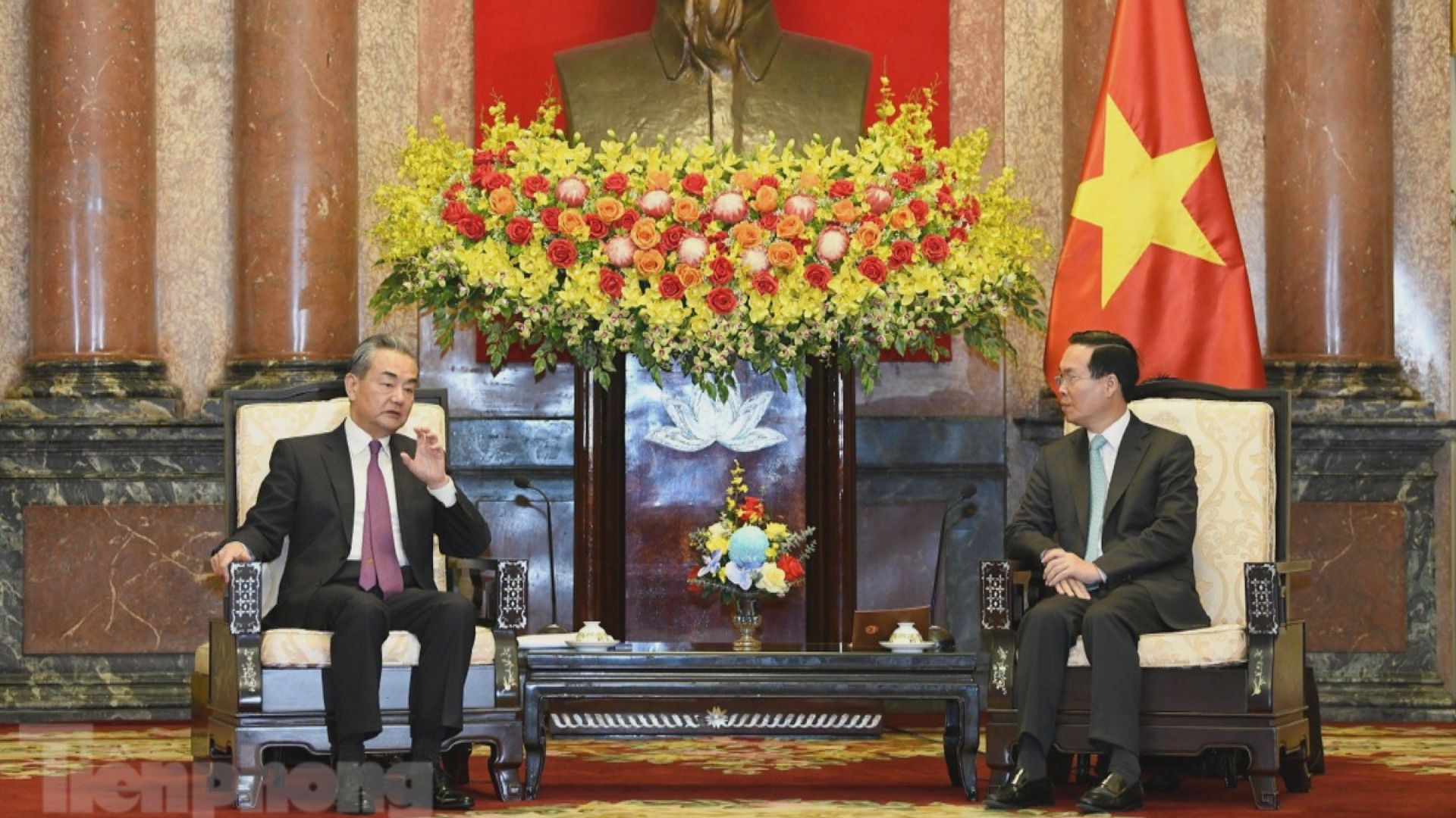 王毅訪越南 商討鐵路、貿易合作