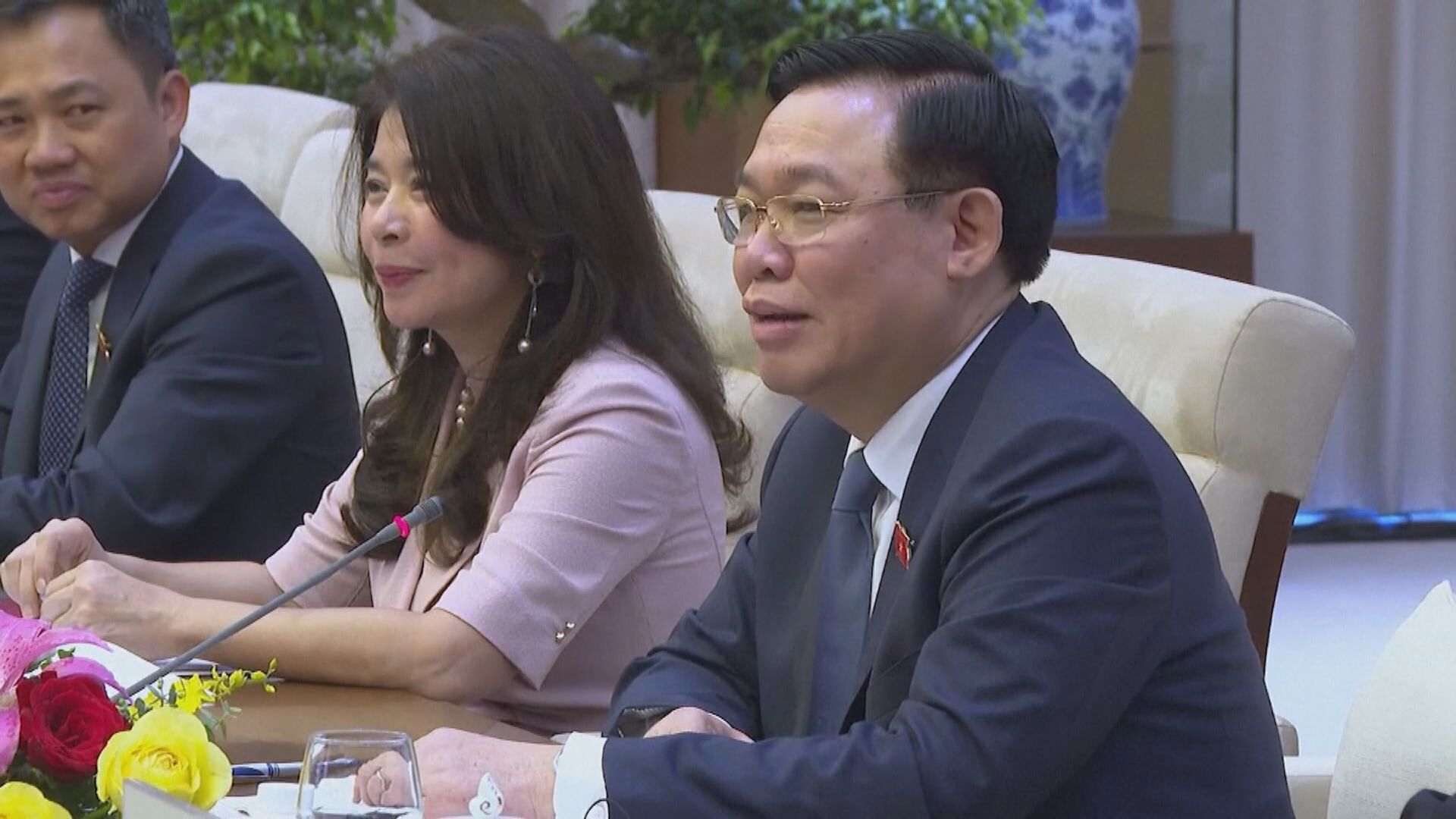越南國會主席王庭惠請辭獲批准