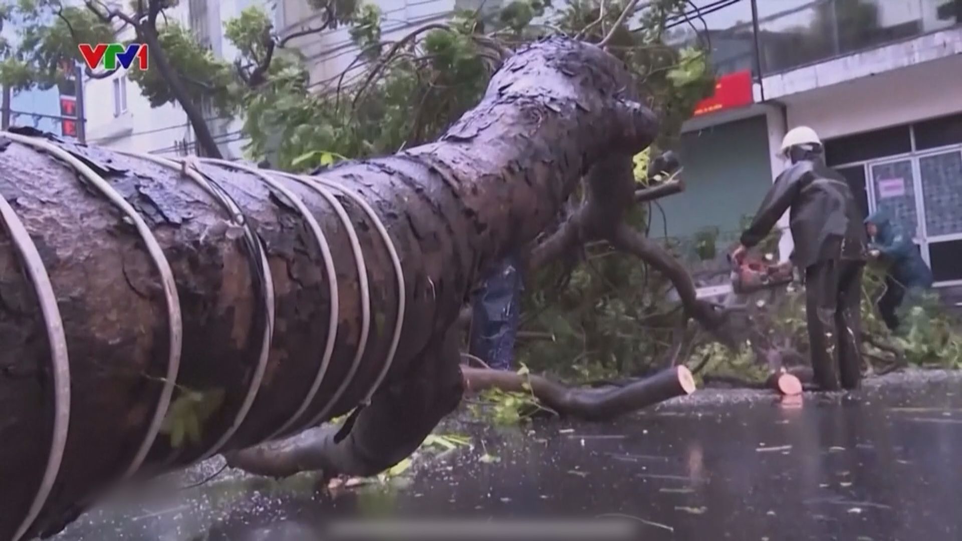 潭美逐漸靠近越南 當地風雨增強