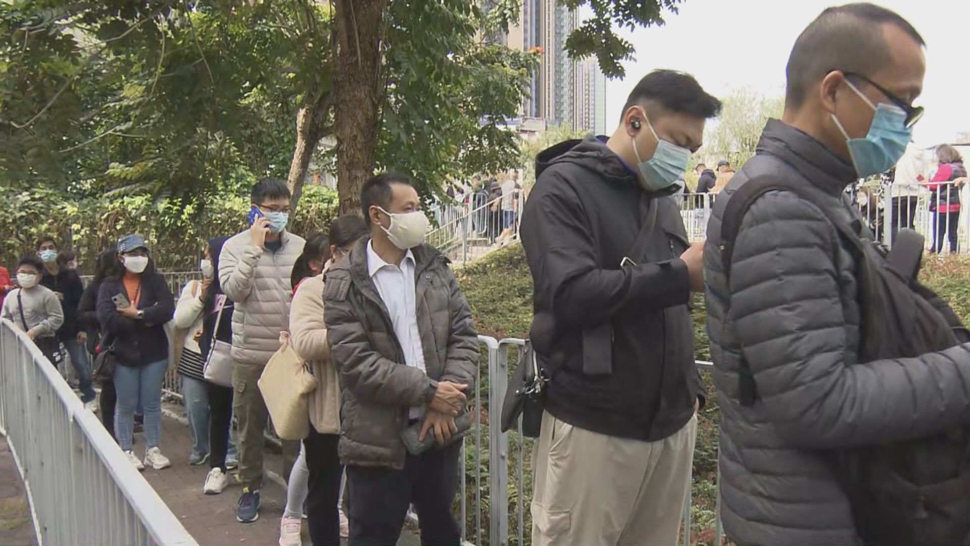 《人民日報》評論指動態清零不是追求零感染　與病毒共存是「躺平」策略