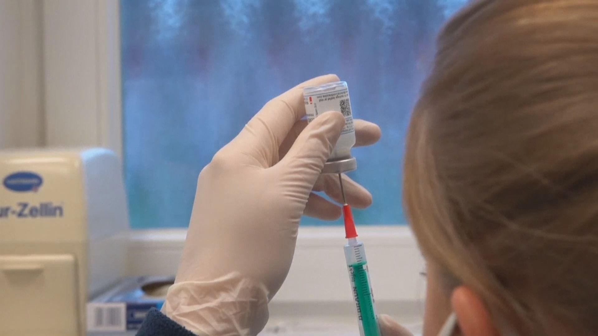 英國收到30宗接種阿斯利康新冠疫苗後出現血栓個案