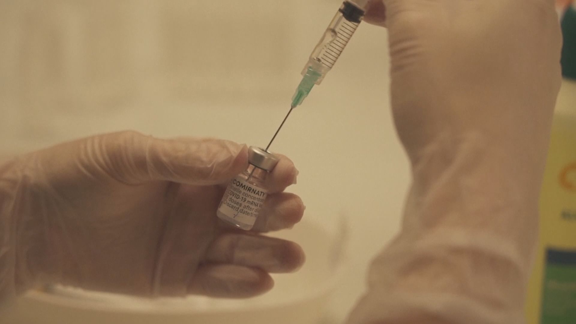 法國逾二千萬人接種首劑新冠疫苗　周三起解除部分防疫限制