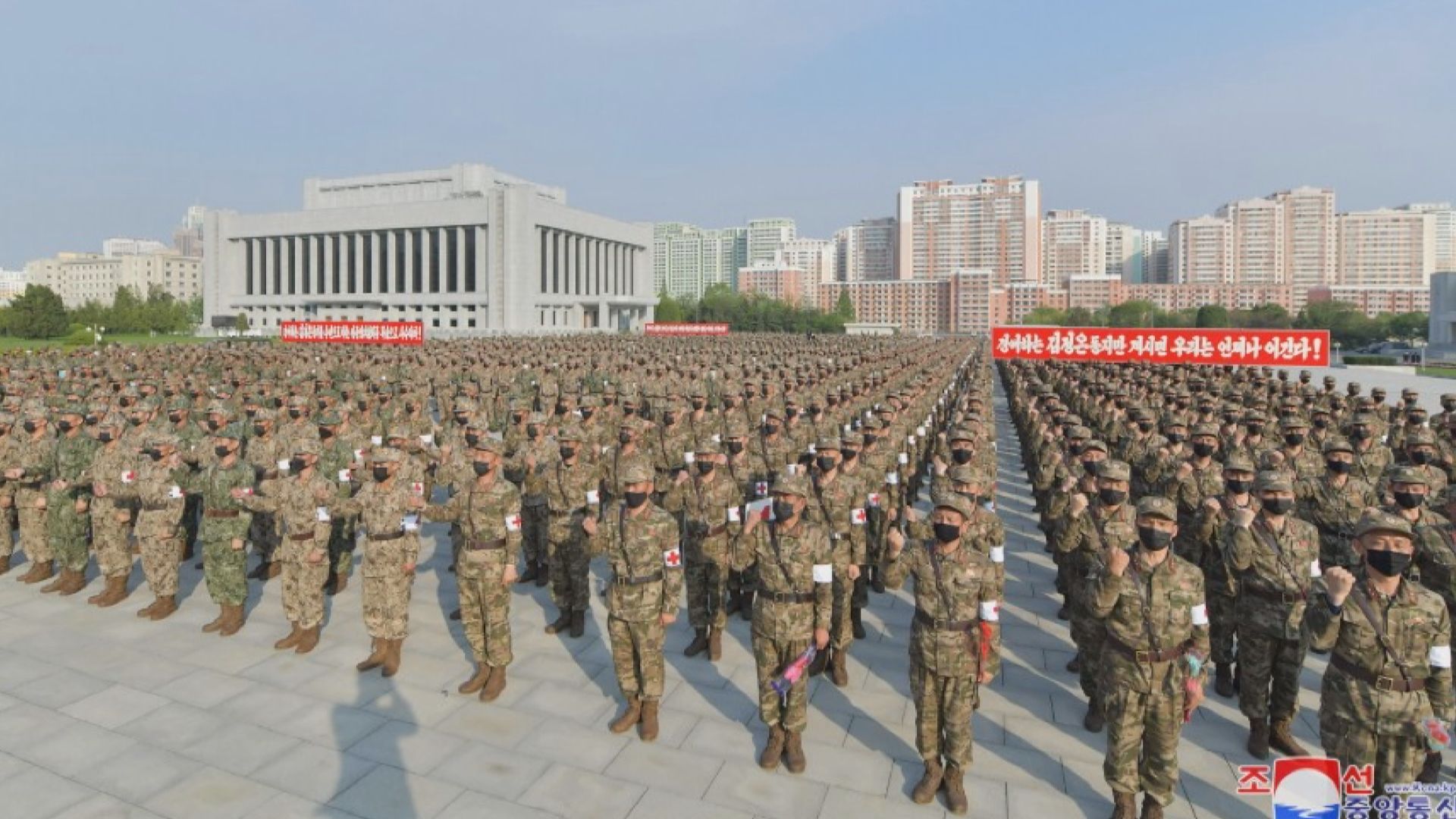 北韓新增近27萬發燒病例　軍方出動協助供應醫藥品
