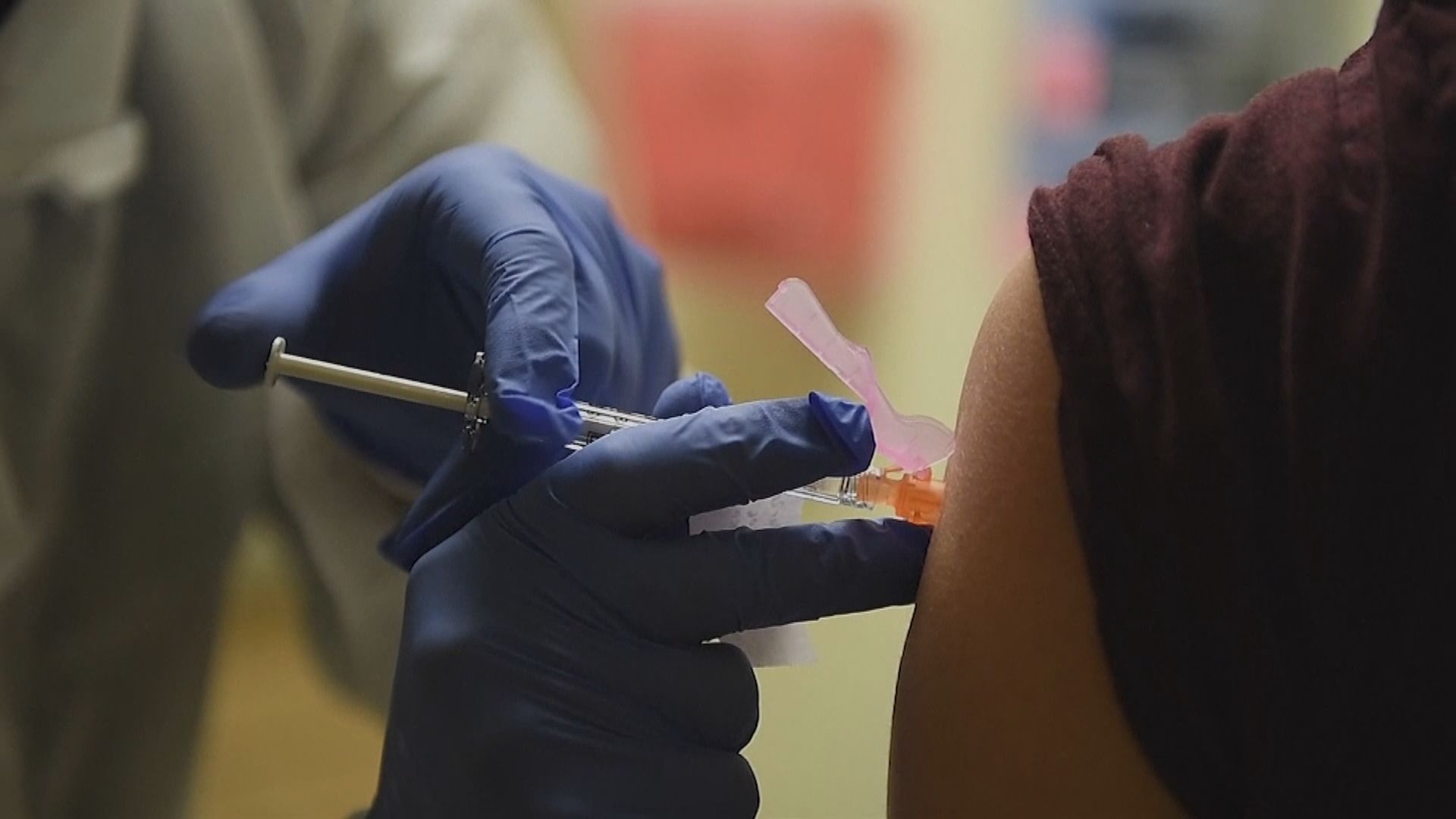 美國民眾最快下月中開始接種新冠病毒疫苗