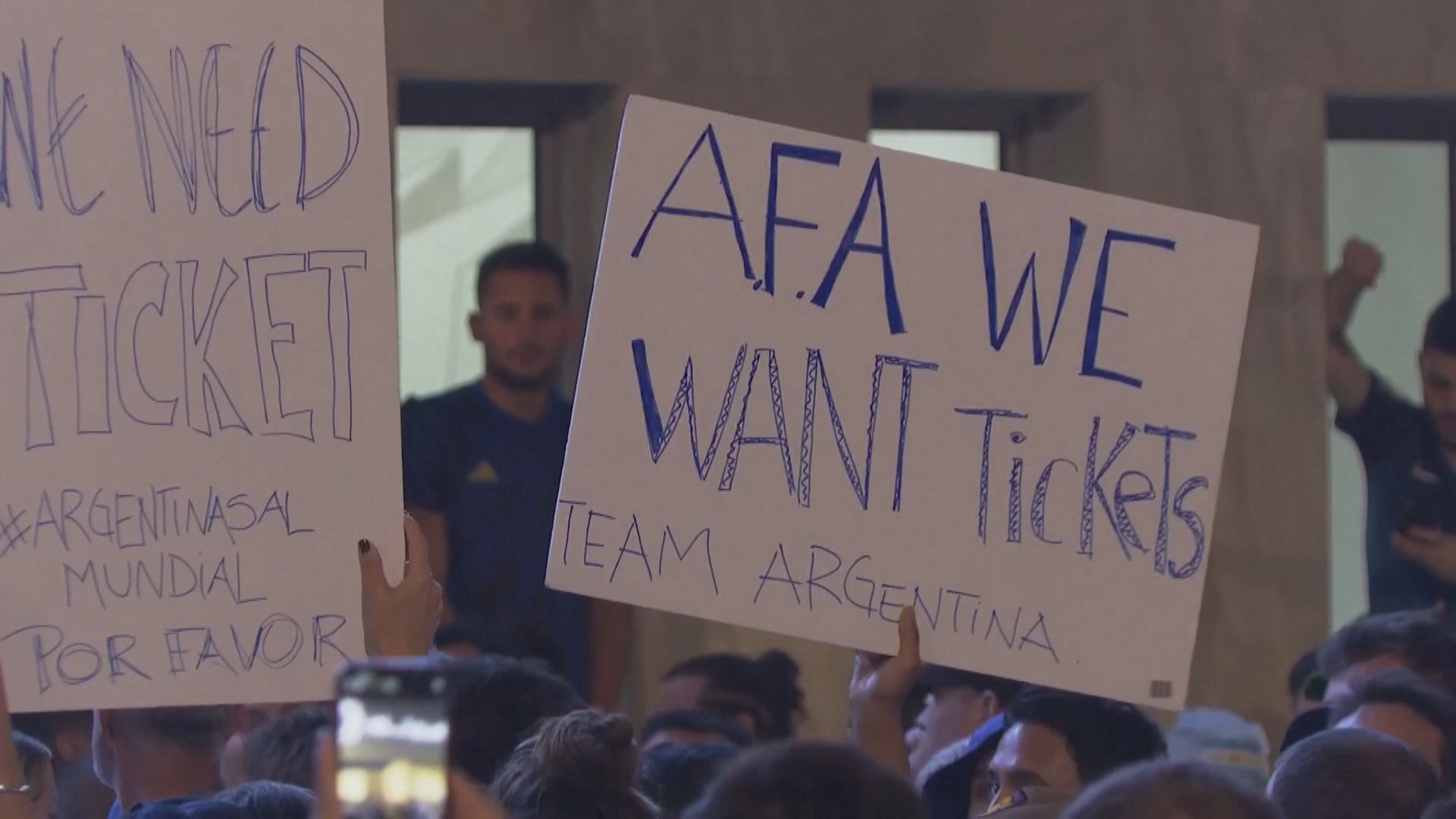 阿根廷球迷抗議世界盃決賽門票炒賣猖獗