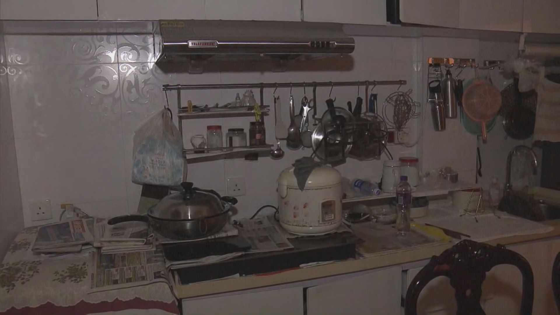 仁安大廈電掣櫃周二晚起火　部分單位及商戶至今仍未恢復電力供應